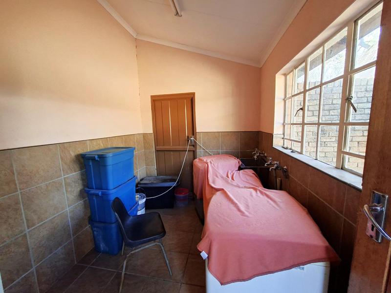 8 Bedroom Property for Sale in Lephalale Limpopo