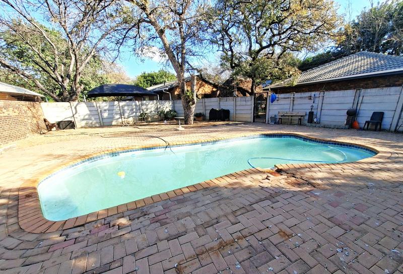 8 Bedroom Property for Sale in Lephalale Limpopo