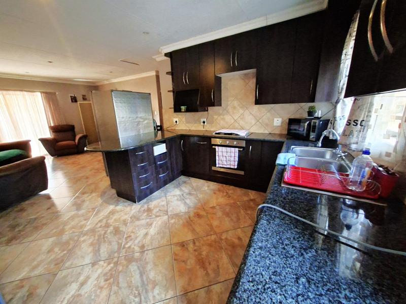 8 Bedroom Property for Sale in Lephalale Limpopo