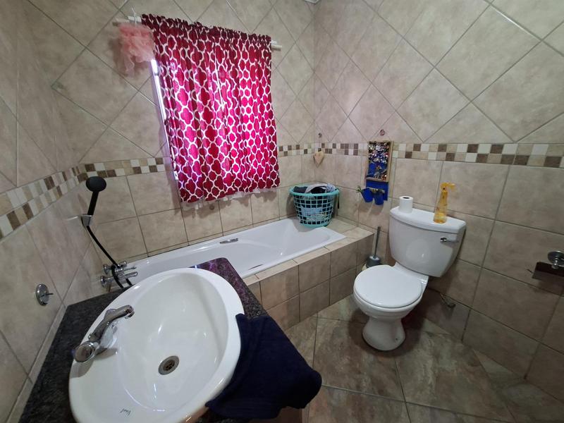8 Bedroom Property for Sale in Lephalale Limpopo