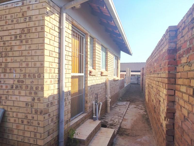 To Let 3 Bedroom Property for Rent in Bendor Limpopo