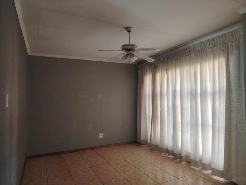 To Let 3 Bedroom Property for Rent in Bendor Limpopo