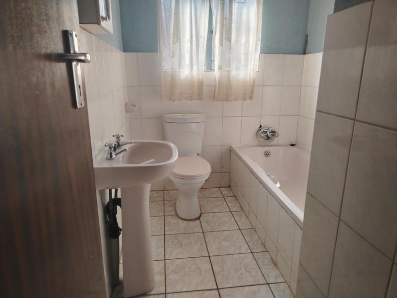 To Let 3 Bedroom Property for Rent in Bendor Limpopo