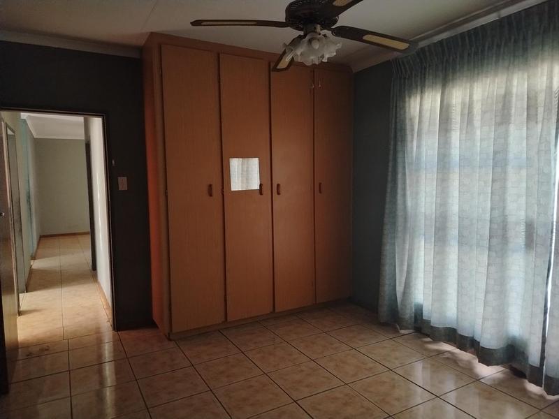 To Let 3 Bedroom Property for Rent in Bendor Limpopo