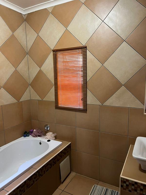 4 Bedroom Property for Sale in Mokopane Limpopo
