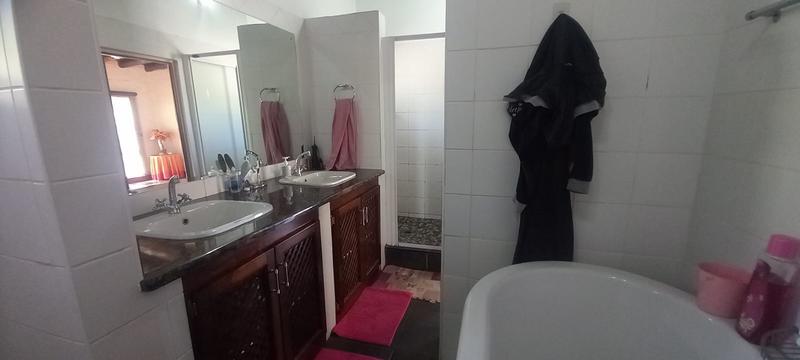 4 Bedroom Property for Sale in Aquapark Limpopo