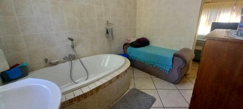 4 Bedroom Property for Sale in Aquapark Limpopo