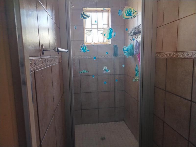 5 Bedroom Property for Sale in Penina Park Limpopo