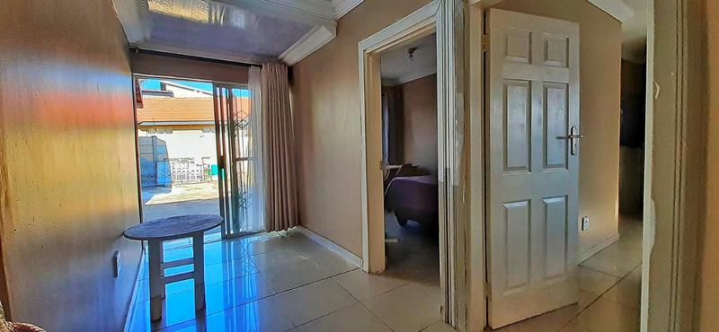 5 Bedroom Property for Sale in Flora Park Limpopo