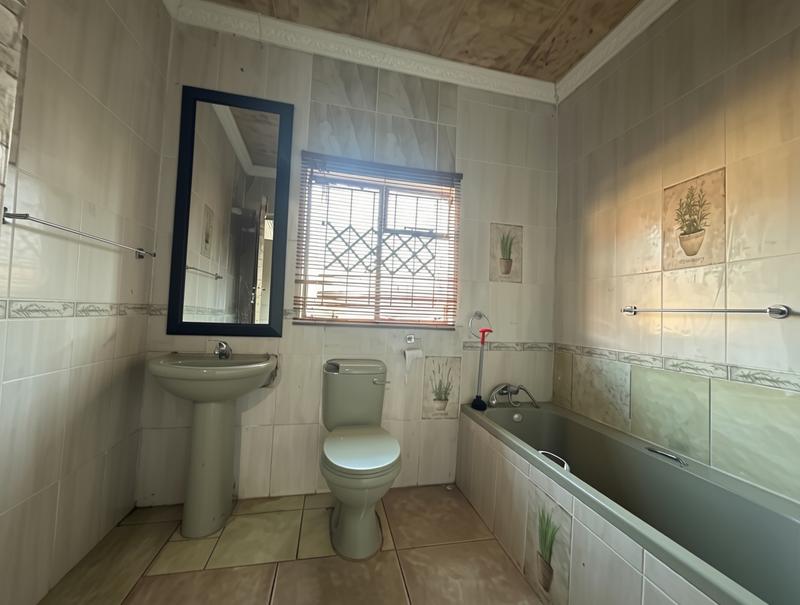 4 Bedroom Property for Sale in Gakgapane Limpopo