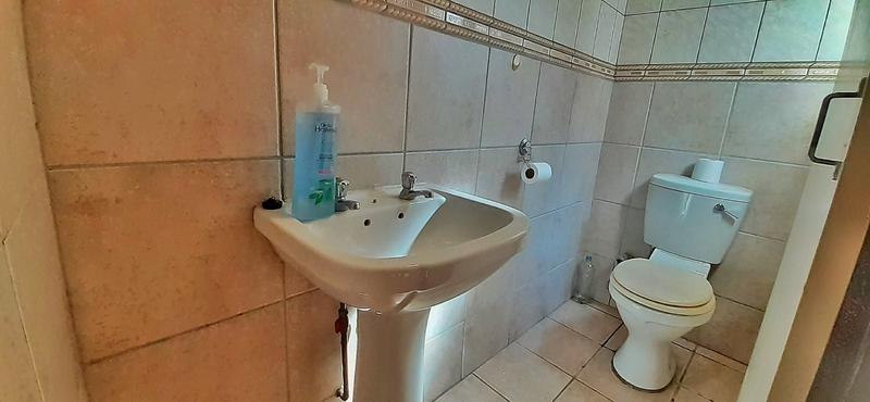 2 Bedroom Property for Sale in Polokwane Central Limpopo