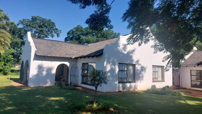 6 Bedroom Property for Sale in Bela Bela Limpopo