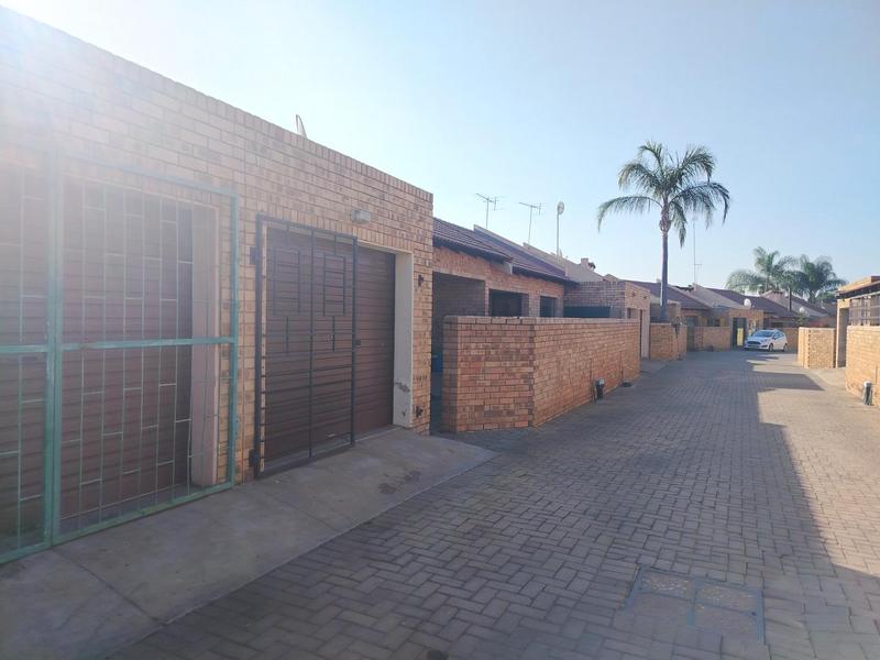 2 Bedroom Property for Sale in Penina Park Limpopo