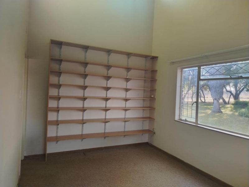 To Let 4 Bedroom Property for Rent in Steelpoort Limpopo