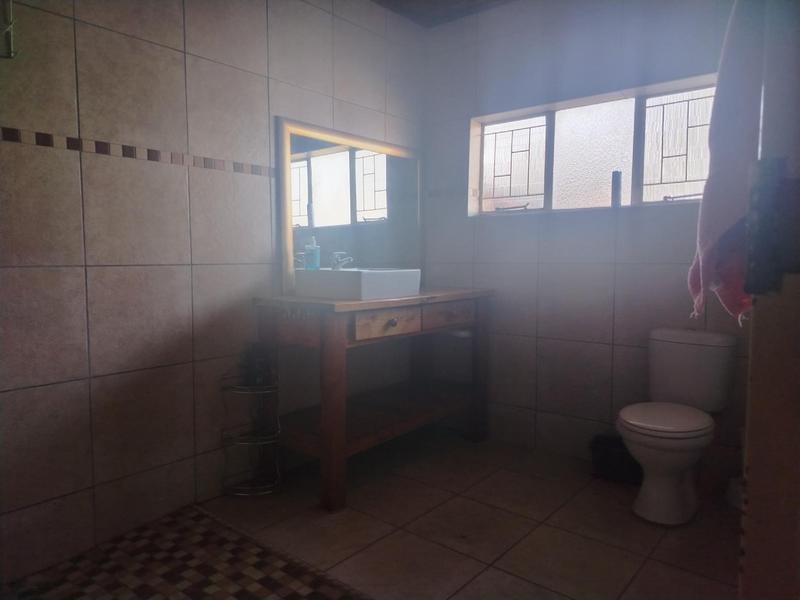 To Let 4 Bedroom Property for Rent in Steelpoort Limpopo