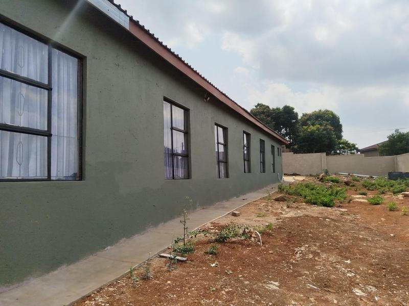 To Let 14 Bedroom Property for Rent in Thohoyandou Limpopo