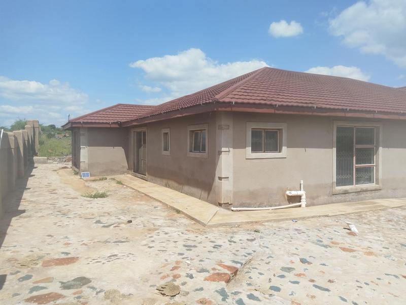 6 Bedroom Property for Sale in Makungwi Limpopo