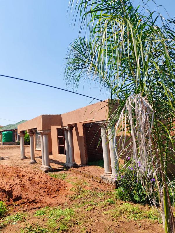 2 Bedroom Property for Sale in Dzwerani Limpopo