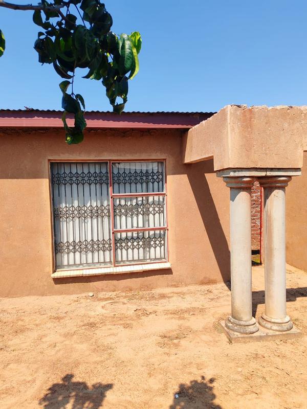 2 Bedroom Property for Sale in Dzwerani Limpopo