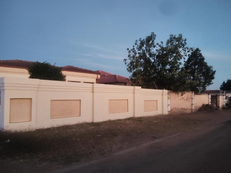 2 Bedroom Property for Sale in Louis Trichardt Limpopo