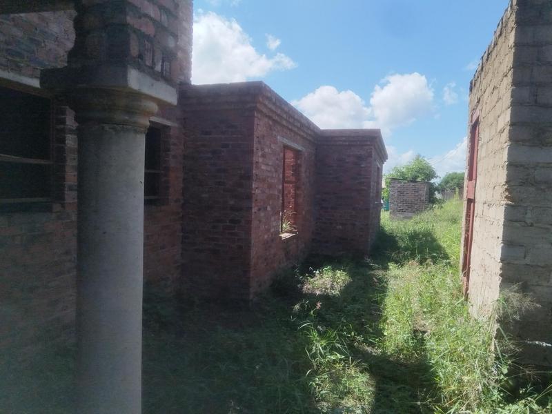 7 Bedroom Property for Sale in Tswinga Limpopo