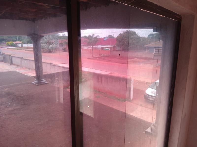 6 Bedroom Property for Sale in Thohoyandou Limpopo