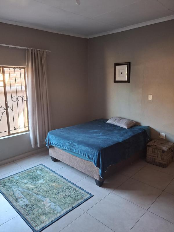 6 Bedroom Property for Sale in Thohoyandou Limpopo