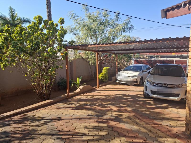 6 Bedroom Property for Sale in Thohoyandou Limpopo