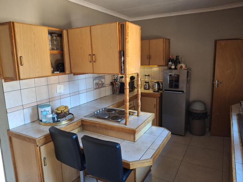 6 Bedroom Property for Sale in Thohoyandou Limpopo