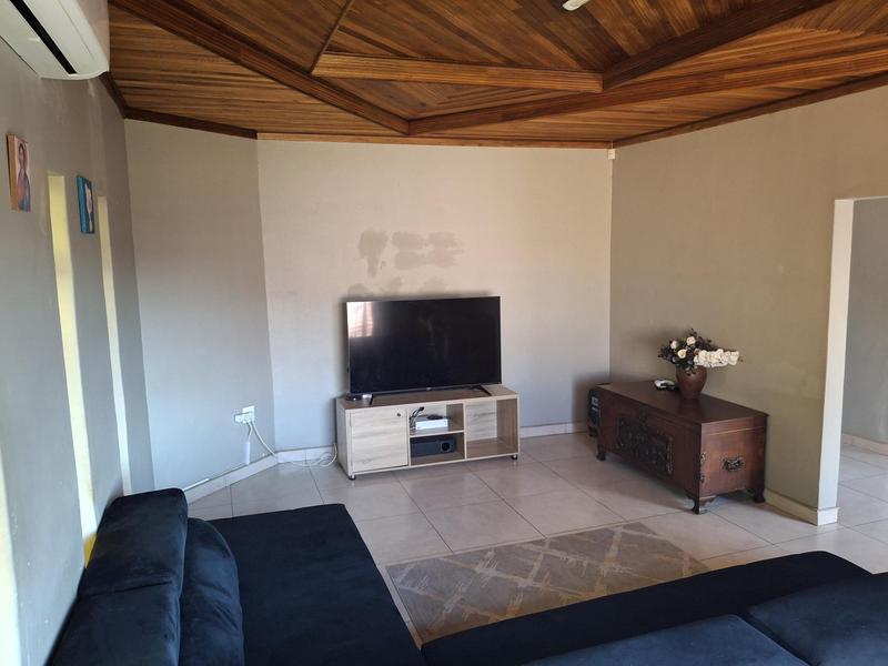 6 Bedroom Property for Sale in Thohoyandou Limpopo