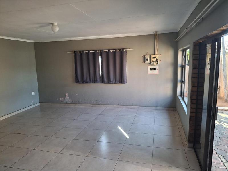 6 Bedroom Property for Sale in Thohoyandou Limpopo