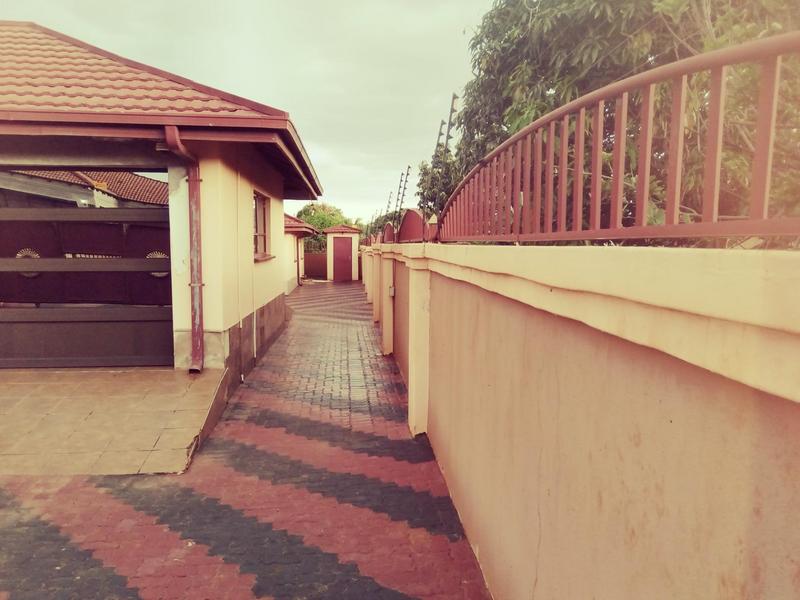 4 Bedroom Property for Sale in Lwamondo Limpopo