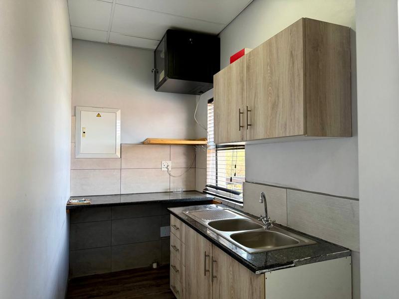 To Let Commercial Property for Rent in Bendor Limpopo