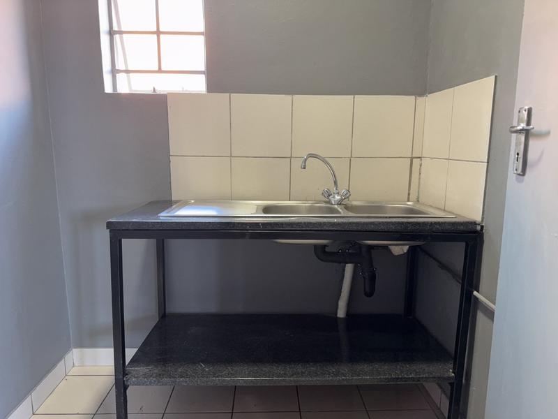 To Let Commercial Property for Rent in Magna Via Industrial Limpopo