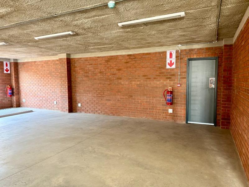 To Let Commercial Property for Rent in Magna Via Industrial Limpopo