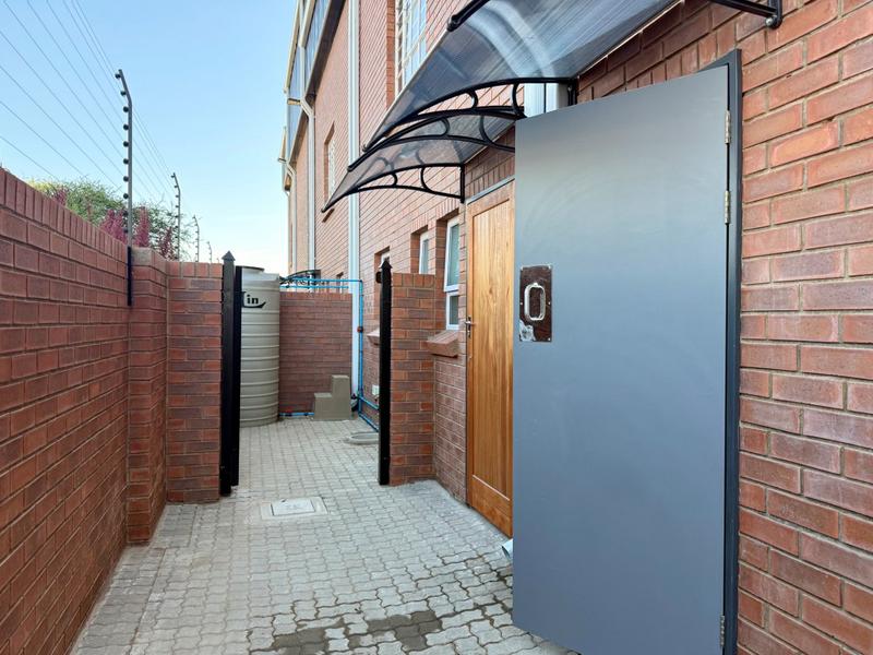 To Let Commercial Property for Rent in Magna Via Industrial Limpopo