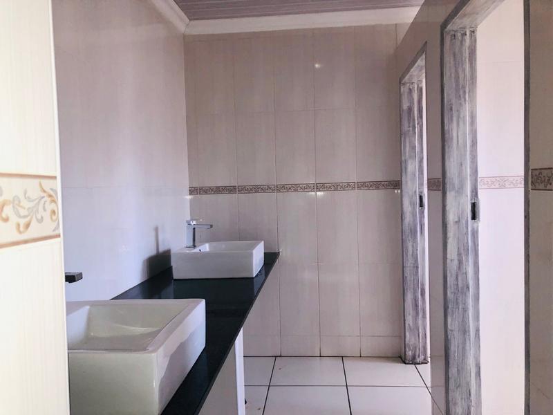 To Let Commercial Property for Rent in Magna Via Industrial Limpopo
