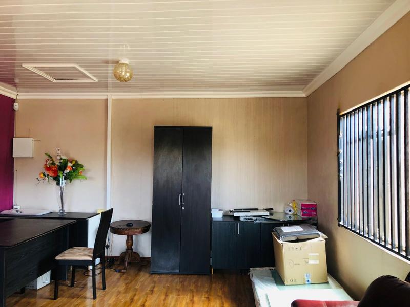To Let Commercial Property for Rent in Magna Via Industrial Limpopo
