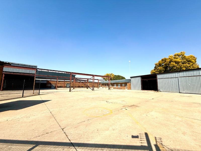 To Let Commercial Property for Rent in Polokwane Central Limpopo