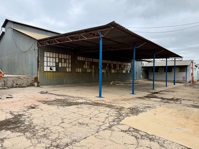 To Let Commercial Property for Rent in Polokwane Industria Limpopo