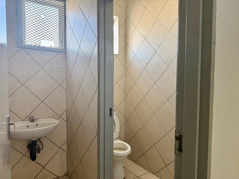 To Let Commercial Property for Rent in Polokwane Industria Limpopo