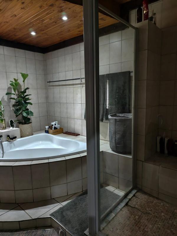 6 Bedroom Property for Sale in Thabazimbi Limpopo