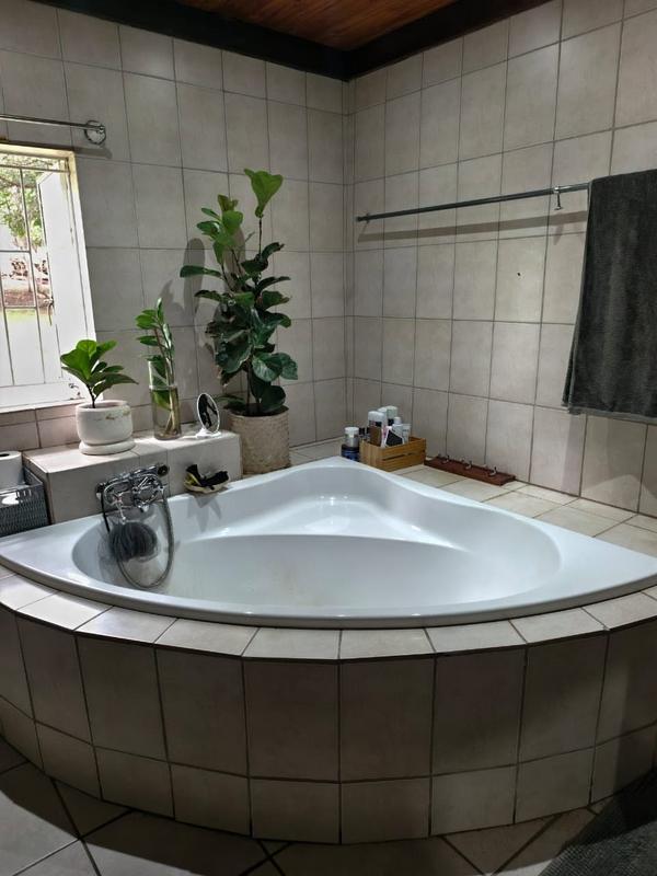 6 Bedroom Property for Sale in Thabazimbi Limpopo