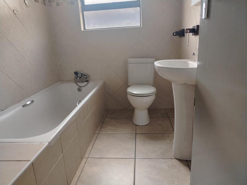 To Let 3 Bedroom Property for Rent in Bendor Limpopo