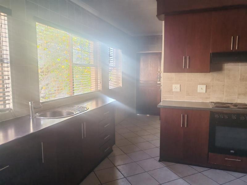 To Let 3 Bedroom Property for Rent in Bendor Limpopo