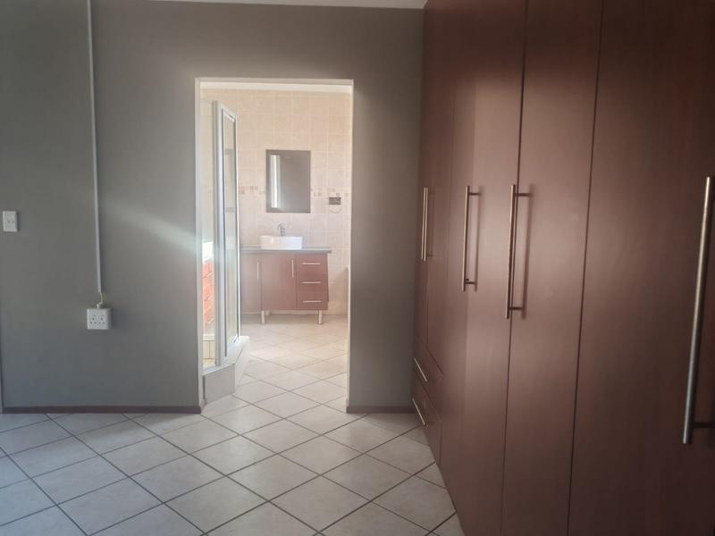 To Let 3 Bedroom Property for Rent in Bendor Limpopo