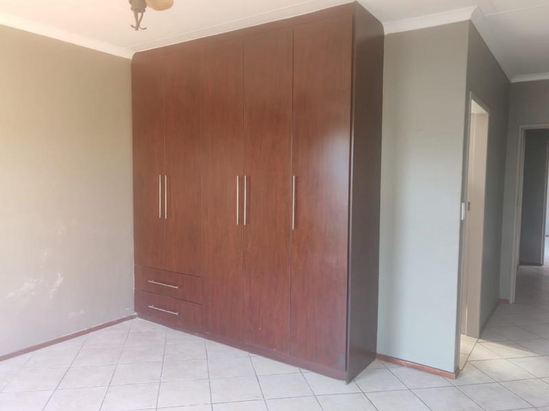 To Let 3 Bedroom Property for Rent in Bendor Limpopo