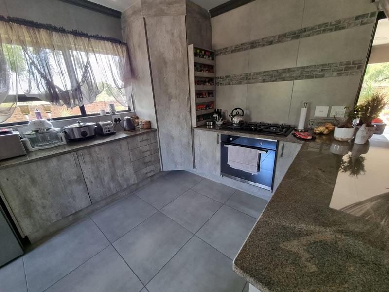 3 Bedroom Property for Sale in Thabazimbi Limpopo