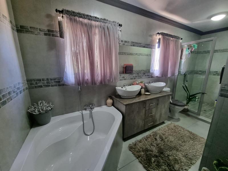 3 Bedroom Property for Sale in Thabazimbi Limpopo