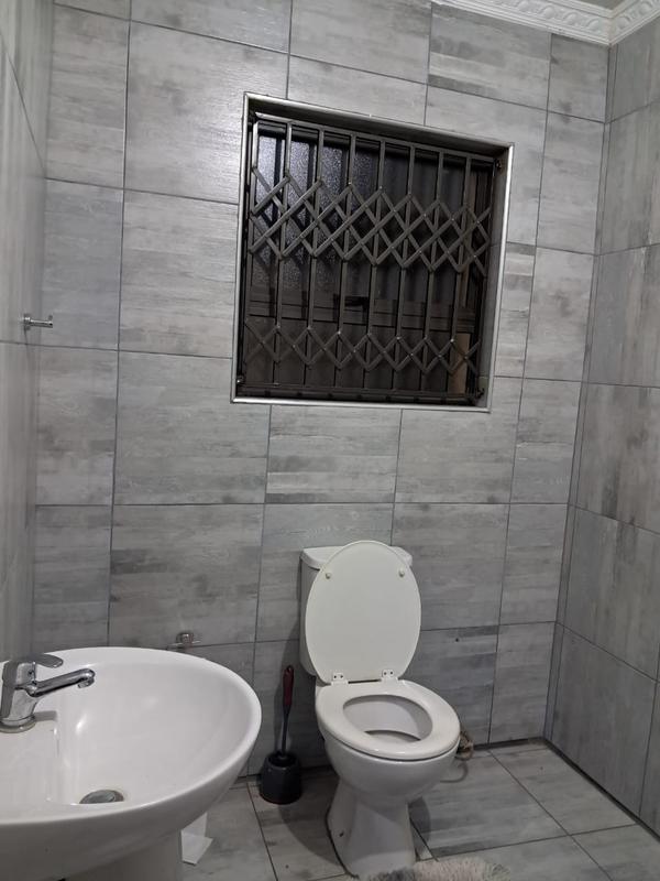 5 Bedroom Property for Sale in Thohoyandou Limpopo
